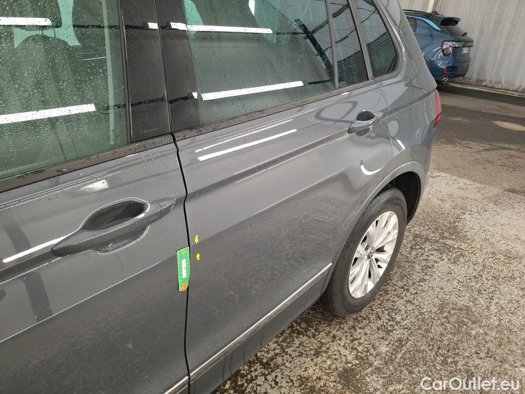  Volkswagen  Tiguan VOLKSWAGEN  / 2020 / 5P / SUV 1.4 eHybrid 245 DSG6 Life Business #11