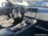  Jaguar  F-PACE 2.0D 163 PURE #4