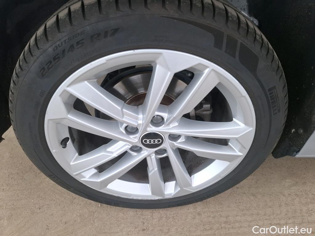  Audi  A3 AUDI  Sportback / 2020 / 5P / Berline 40 TFSI e 204 S Tronic Business Line #7
