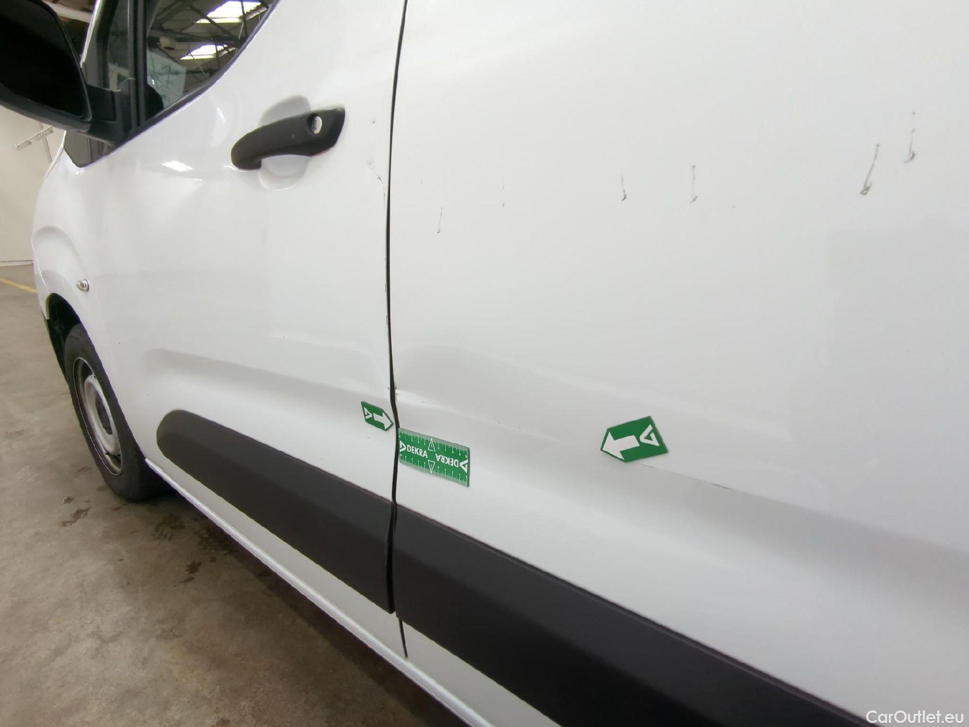  Citroen  Berlingo  Fourgon Club M 650 1.5 BlueHDi 100CV BVM6 E6d #21