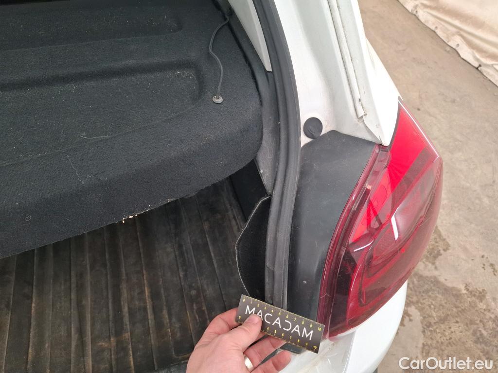  Citroen  C3  Société Feel 1.5 BlueHDI 100CV BVM6 E6dT #58