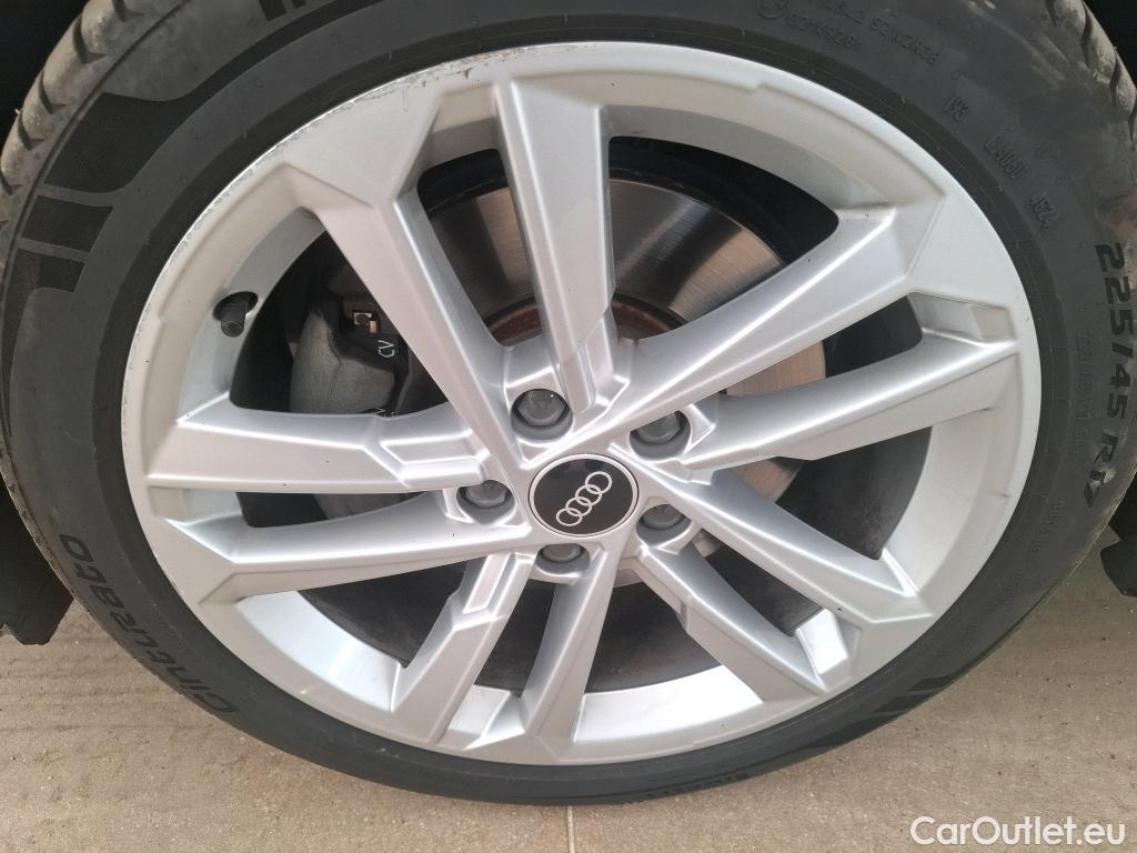  Audi  A3 AUDI  Sportback / 2020 / 5P / Berline 40 TFSI e 204 S Tronic Business Line #2