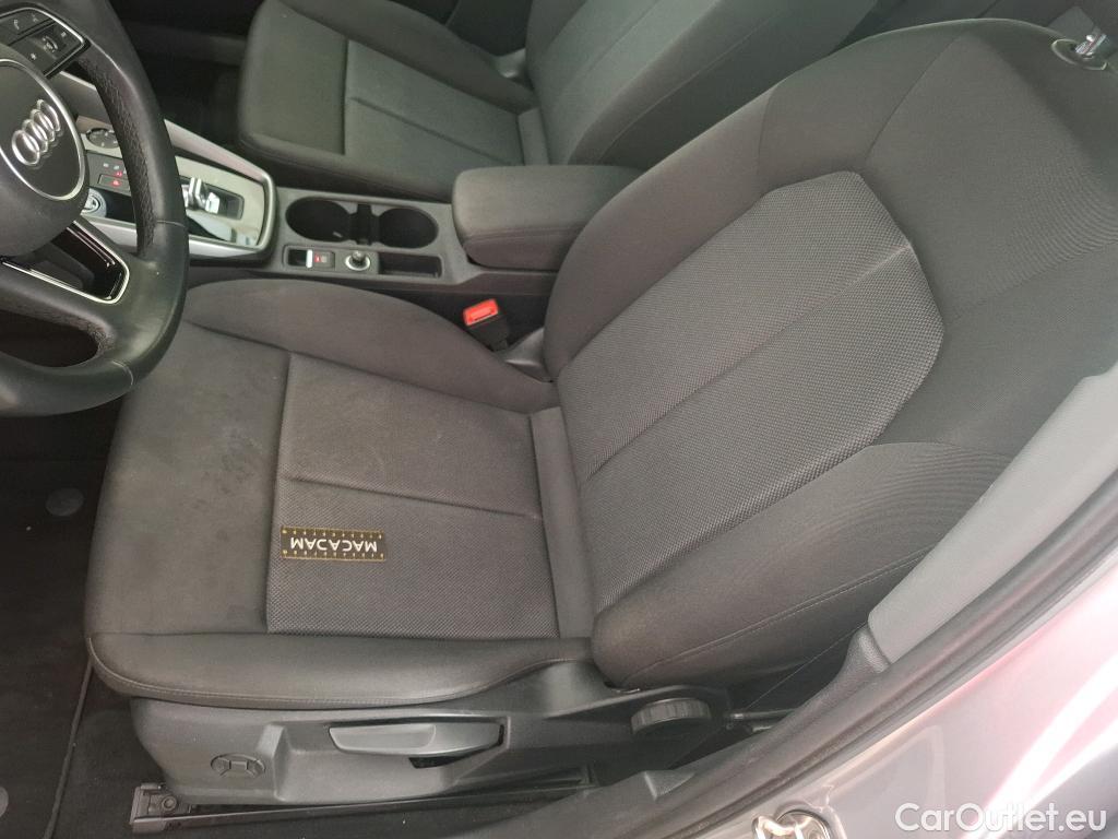  Audi  A3 AUDI  Sportback / 2020 / 5P / Berline 40 TFSI e 204 S Tronic Business Line #29