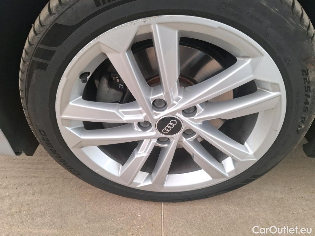  Audi  A3 AUDI  Sportback / 2020 / 5P / Berline 40 TFSI e 204 S Tronic Business Line #1
