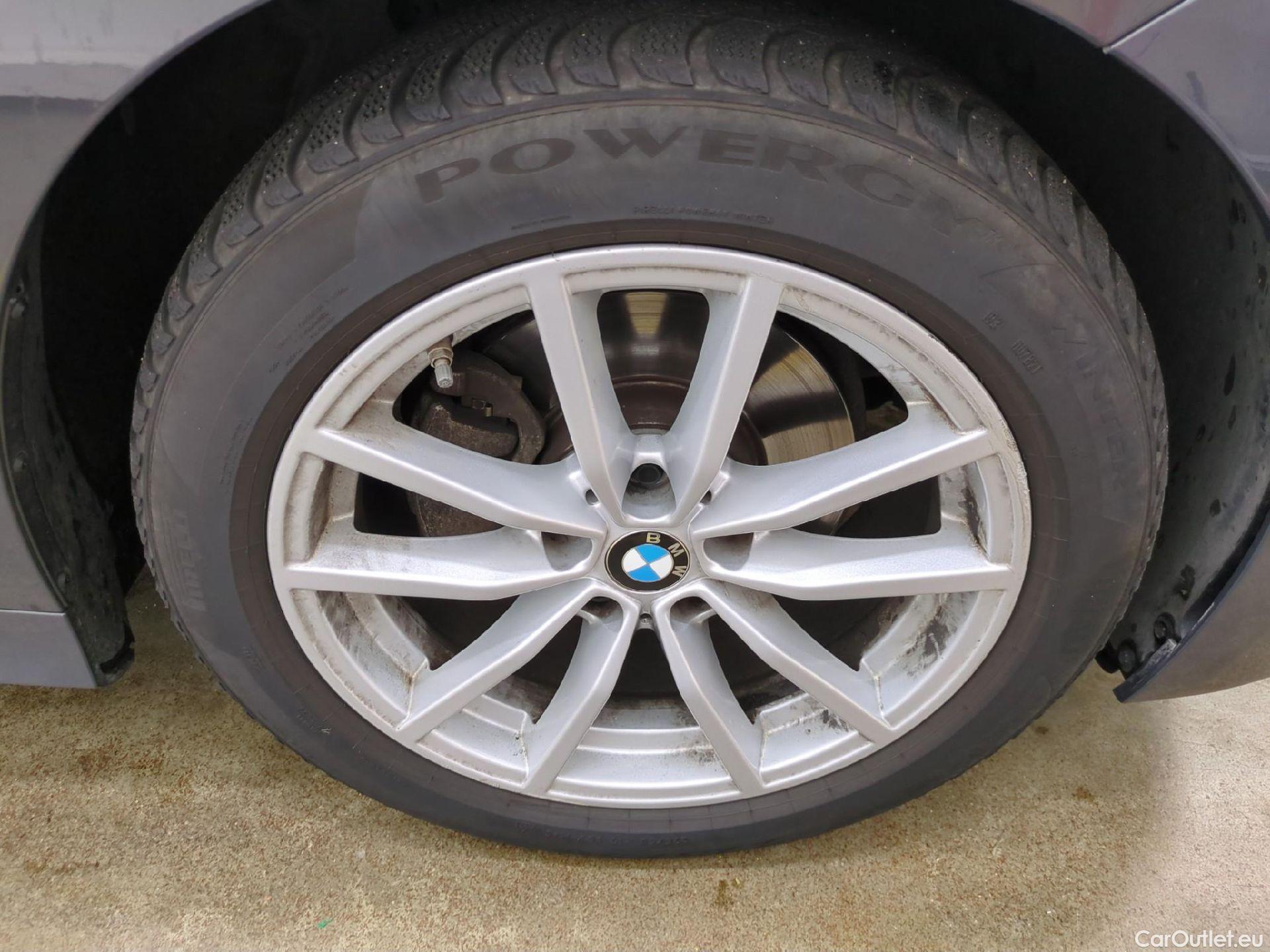  Bmw  Serie 3 BMW Série 3 Berline / 2022 / 4P / Berline 320d 190ch Business Design BVA8 #1