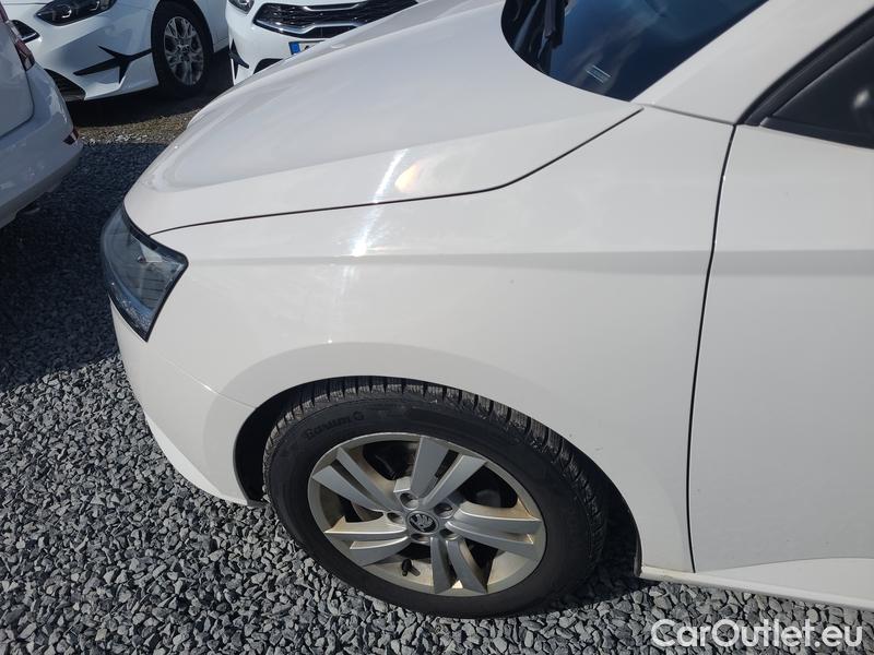  Skoda  Fabia  Combi (2015) Com.1.0TSI 70 Ambition 5d #3