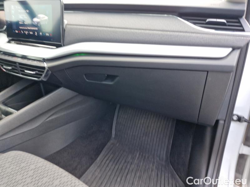  Skoda  Octavia  Lim. (NX3)(2020)  2.0TDI 85 Style 5d #24