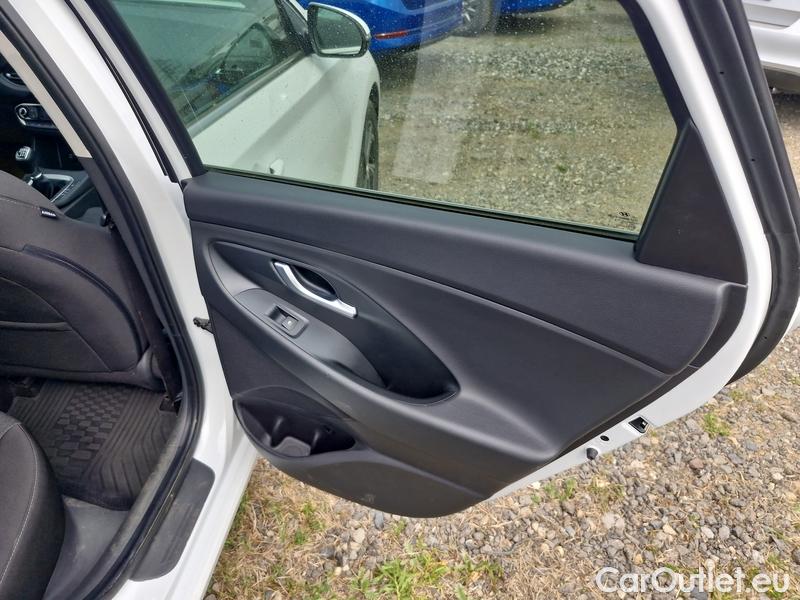  Hyundai  i30   cw (PD)(2017->)  kom.1.6CRDi 115 Smart #22