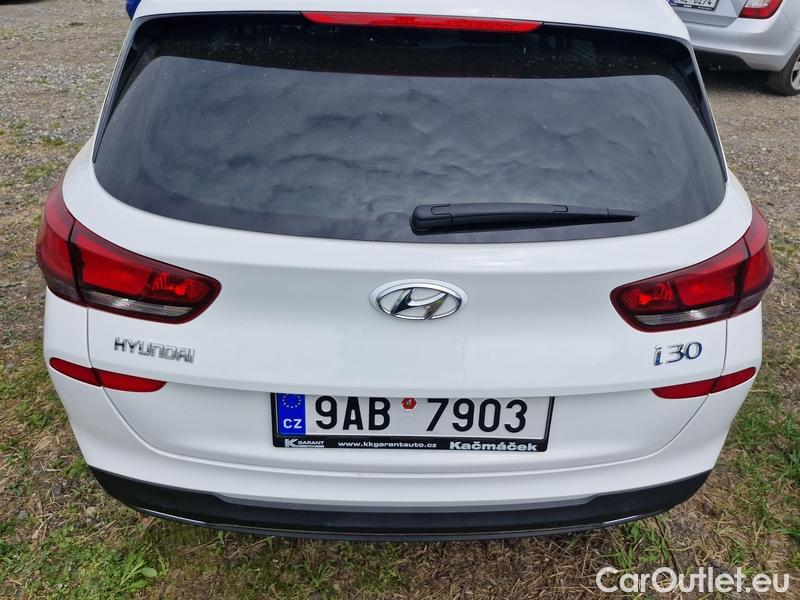  Hyundai  i30   cw (PD)(2017->)  kom.1.6CRDi 115 Smart #19