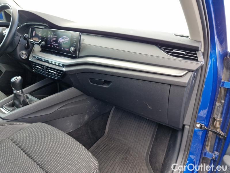  Skoda  Octavia  Combi (NX3)(2020) Oct.Combi 2.0TDI 85 Ambition #39