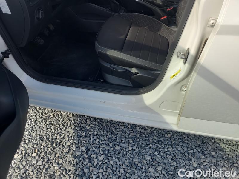  Skoda  Fabia  Combi (2015) Com.1.0TSI 70 Ambition 5d #5