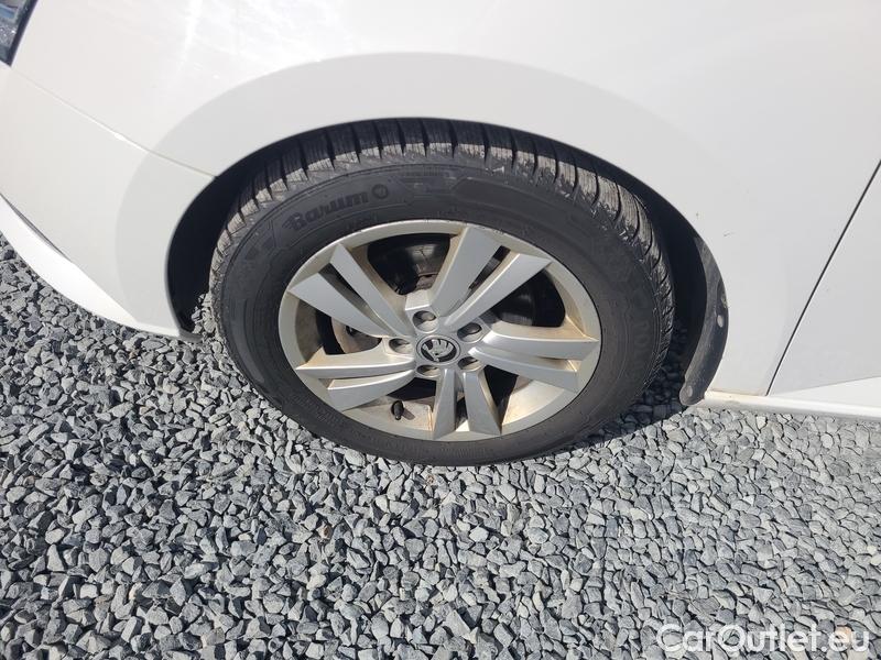  Skoda  Fabia  Combi (2015) Com.1.0TSI 70 Ambition 5d #1