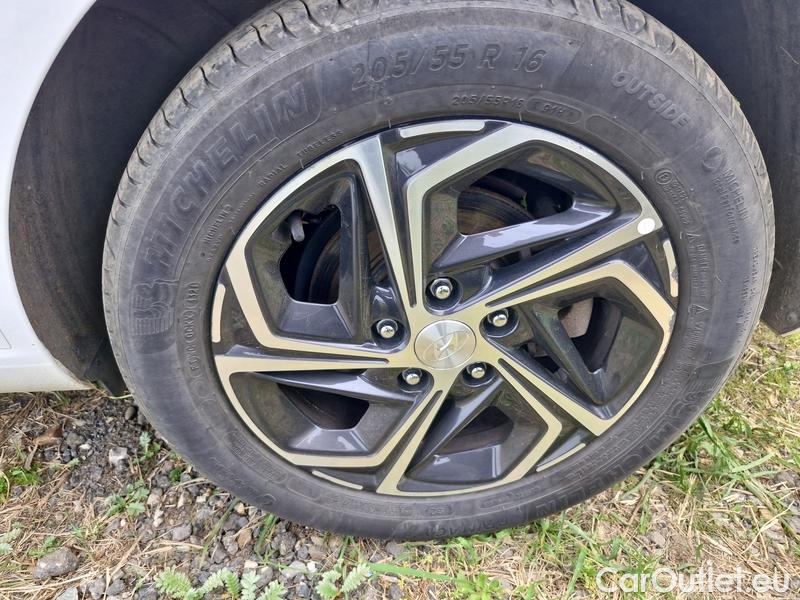  Hyundai  i30   cw (PD)(2017->)  kom.1.6CRDi 115 Smart #10