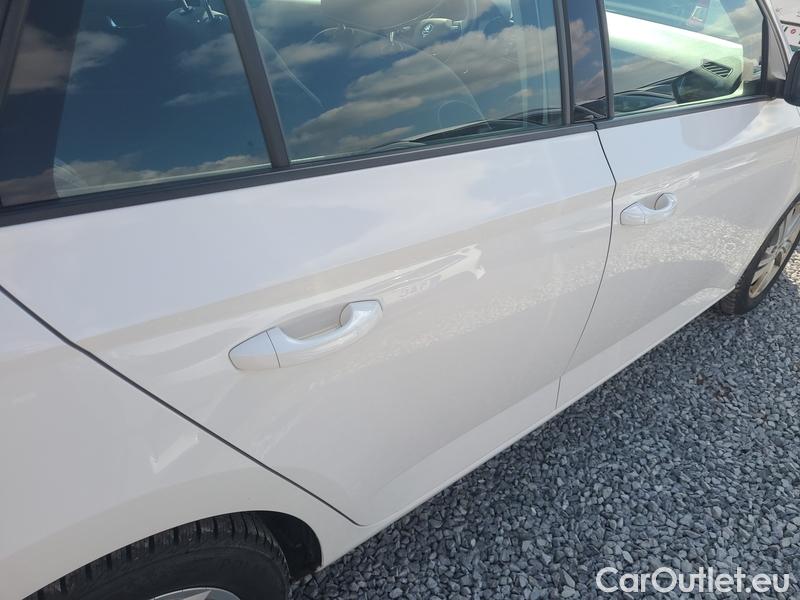  Skoda  Fabia  Combi (2015) Com.1.0TSI 70 Ambition 5d #9