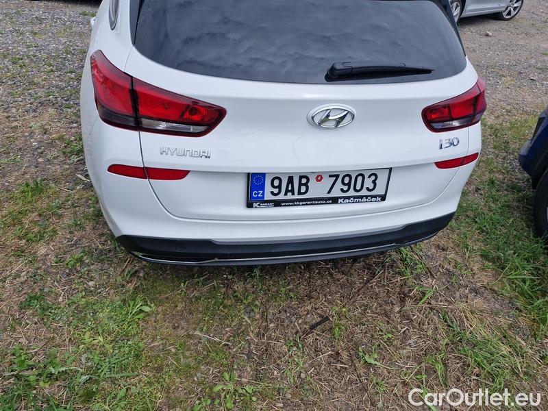  Hyundai  i30   cw (PD)(2017->)  kom.1.6CRDi 115 Smart #12