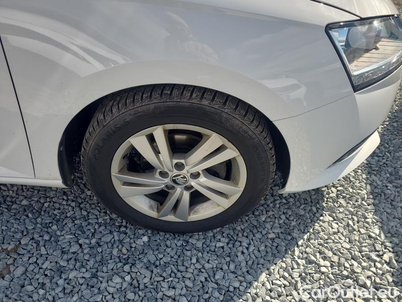  Skoda  Fabia  Combi (2015) Com.1.0TSI 70 Ambition 5d #11