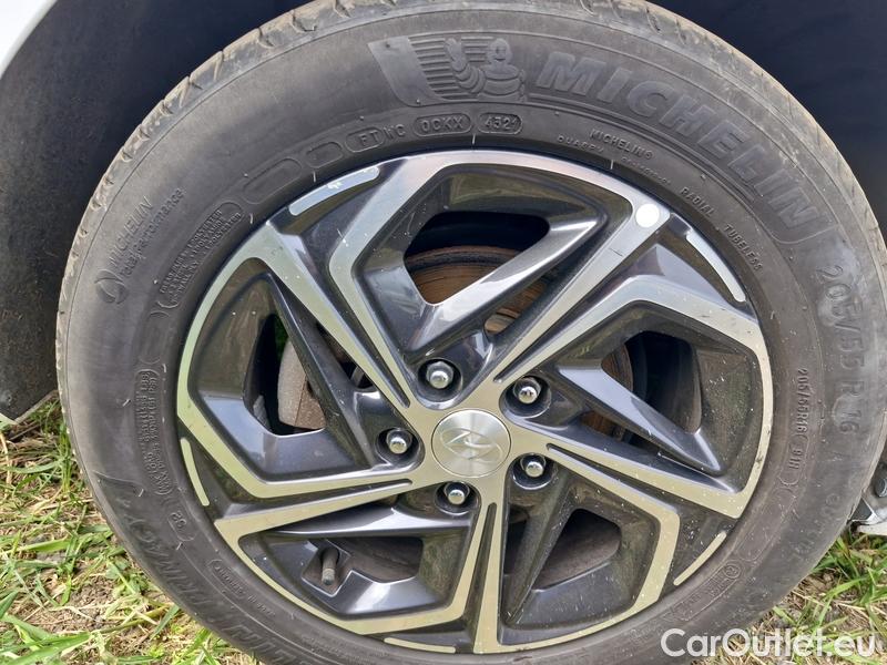  Hyundai  i30   cw (PD)(2017->)  kom.1.6CRDi 115 Smart #20