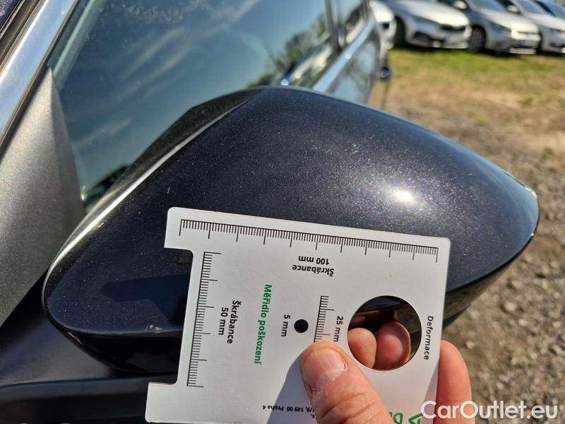  Skoda  Superb  Combi (3V5)(2015) Su.com.2.0TDI 147 4x4 L&K Aut #3