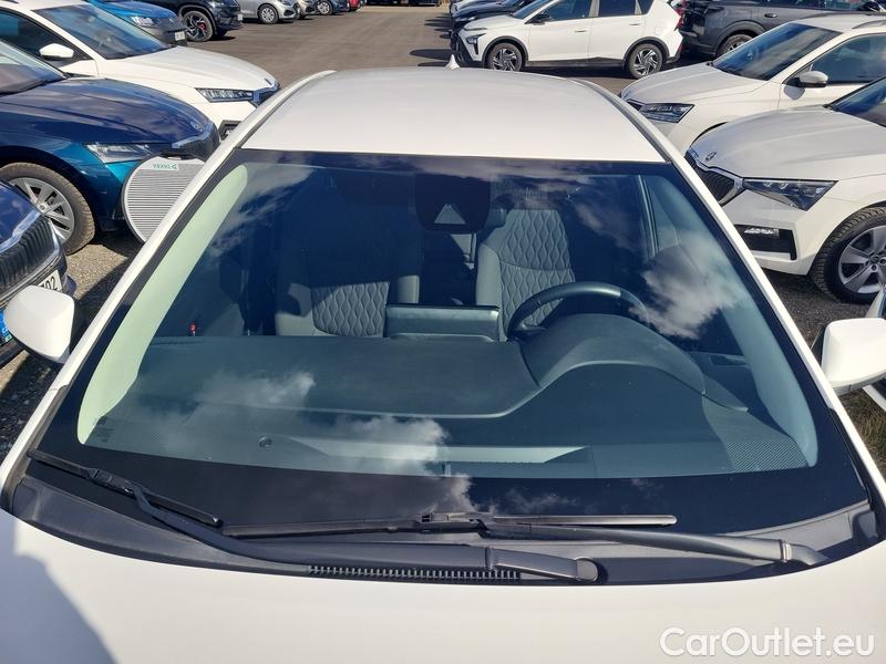  Toyota  Corolla  (E21) (2019)  1.8Hyb.Active AT #1