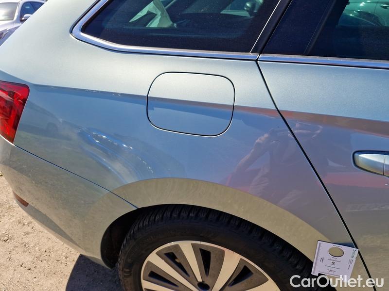  Skoda  Superb  Combi (3V5)(2015) Sup.C.FL2.0TDI 110 Style AT #6