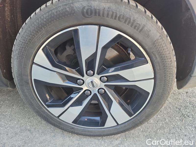  Volvo  V60  Cross Country (2018)  CC B5 Plus  AWD AT #12
