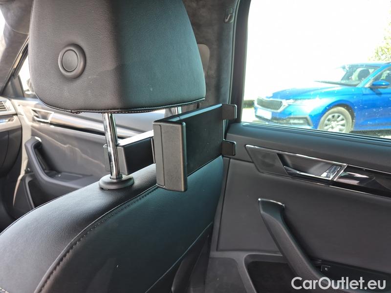 Skoda  Superb  Combi (3V5)(2015) Su.com.2.0TDI 147 4x4 L&K Aut #7