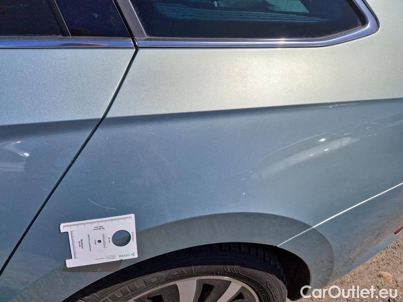 Skoda  Superb  Combi (3V5)(2015) Sup.C.FL2.0TDI 110 Style AT #4