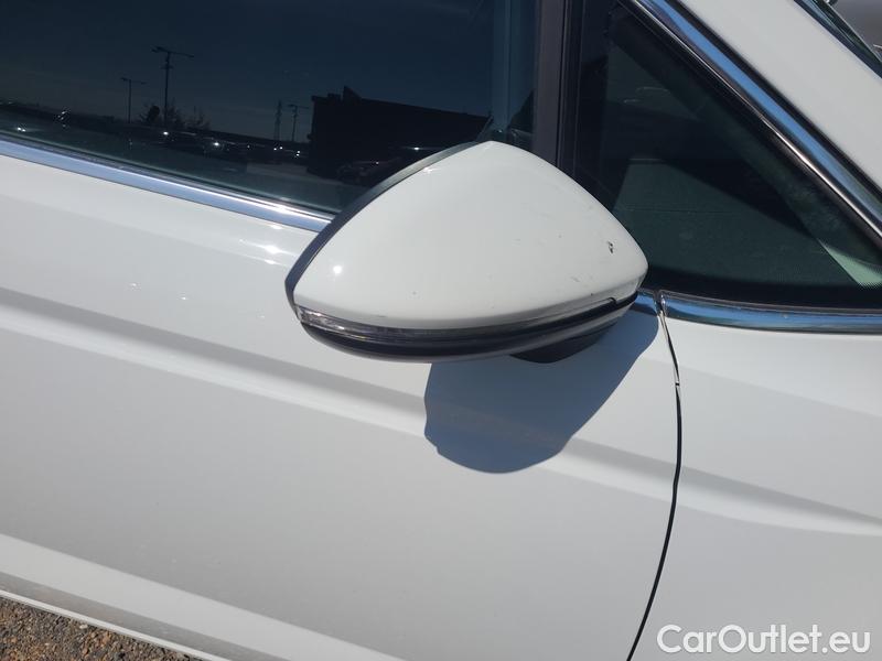  Volkswagen  Touran  (5T1)(2015) 2.0TDI SCR Marat Edi DSG #5