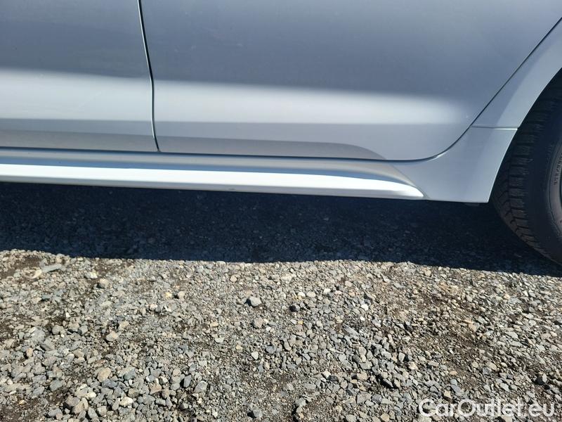  Toyota  Corolla  (E21) (2019)  TS 1.8Hyb. Active AT #26