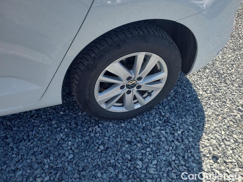  Volkswagen  Touran  (5T1)(2015) 2.0TDI SCR Marat Edi DSG #4