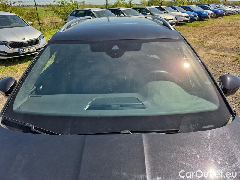  Skoda  Superb  Combi (3V5)(2015) Su.com.2.0TDI 147 4x4 L&K Aut #1
