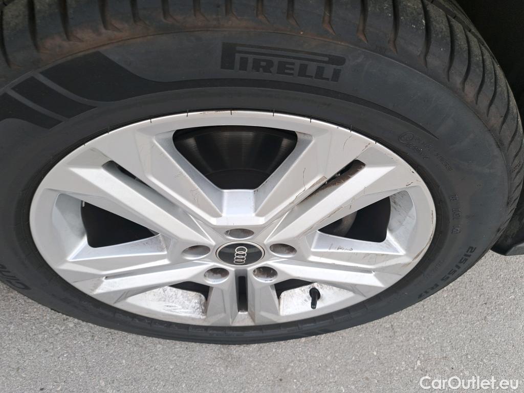  Audi  Q2 AUDI  / 2020 / 5P / todoterreno Advanced 30 TDI 85kW (116CV) #31