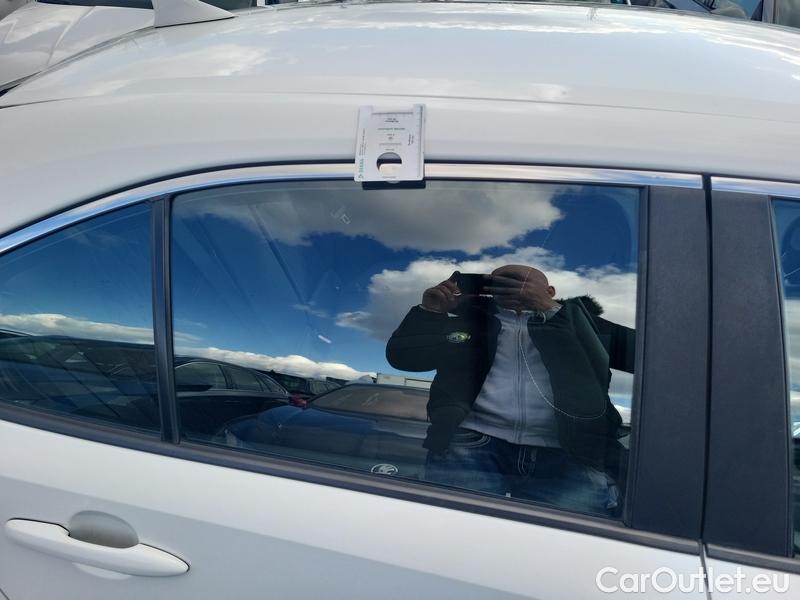 Toyota  Corolla  (E21) (2019)  1.8Hyb.Active AT #13