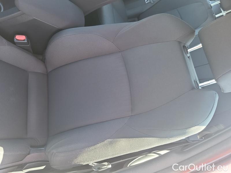  Toyota  Corolla  (E21) (2019)  TS 1.8Hyb. Active AT #4