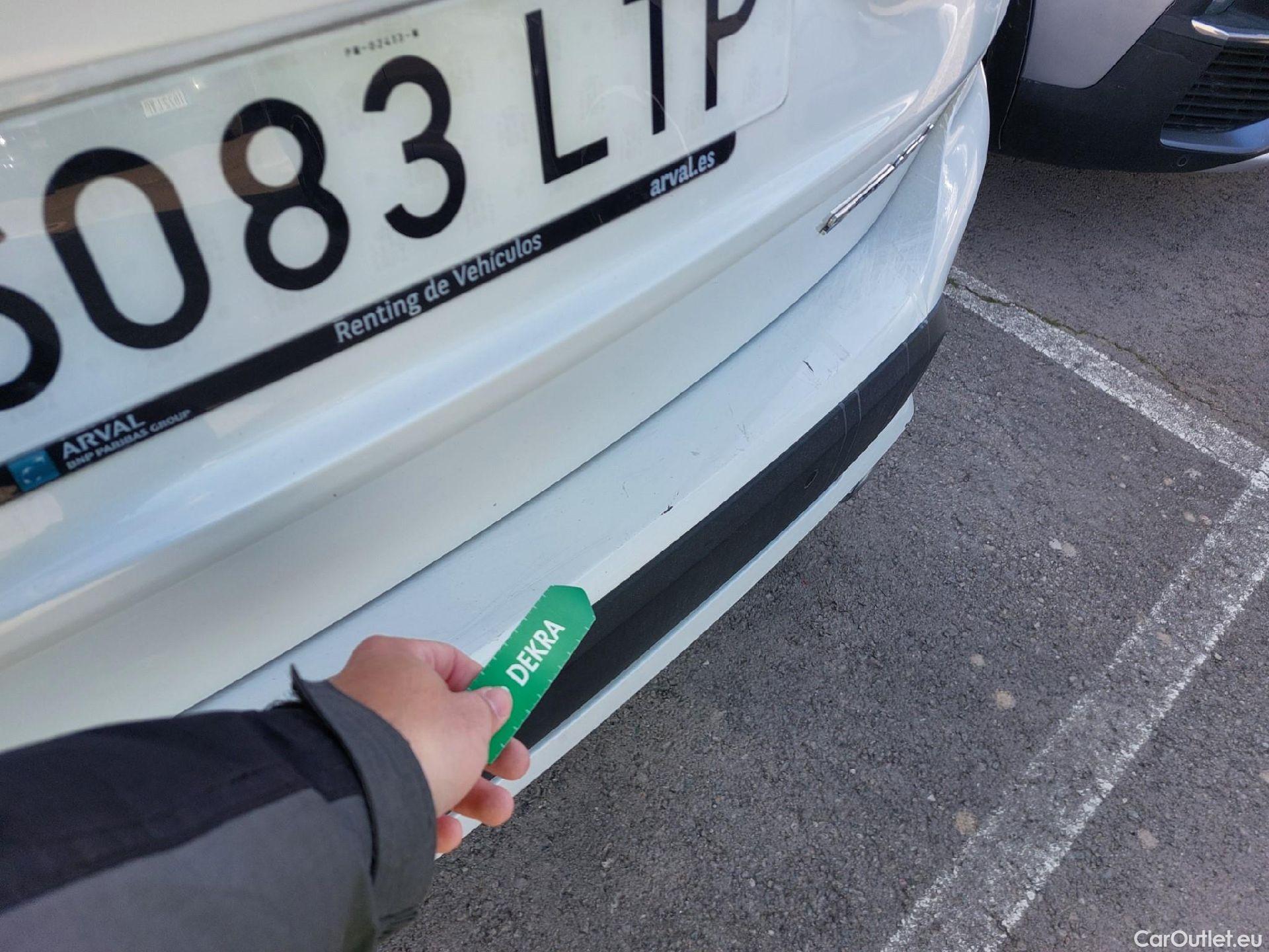  Bmw  X1 BMW  / 2019 / 5P / todoterreno sDrive18dA Corporate (AC2) #9