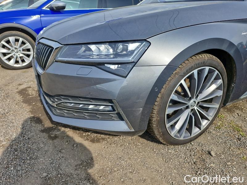  Skoda  Superb  (3V3)(2015) Supe.2.0TDI 147 L&K 4x4 Aut #15