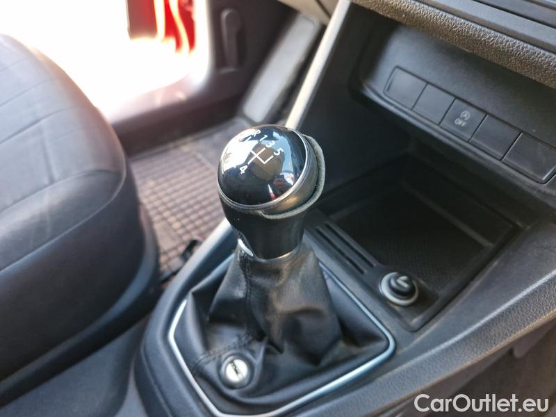  Volkswagen  Caddy  LCV (SA)(2015)  TDI 75 4d #4