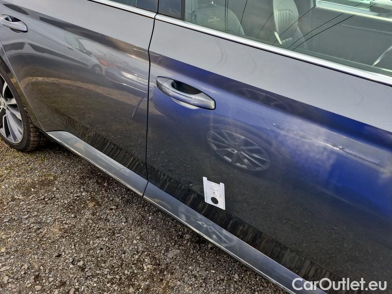  Skoda  Superb  (3V3)(2015) Supe.2.0TDI 147 L&K 4x4 Aut #17