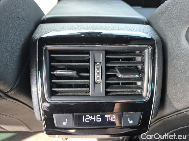  Skoda  Superb  Combi (3V5)(2015) Su.com.2.0TDI 147 4x4 L&K Aut #6