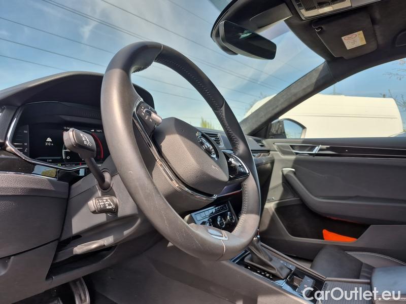  Skoda  Superb  Combi (3V5)(2015) Su.com.2.0TDI 147 4x4 L&K Aut #23