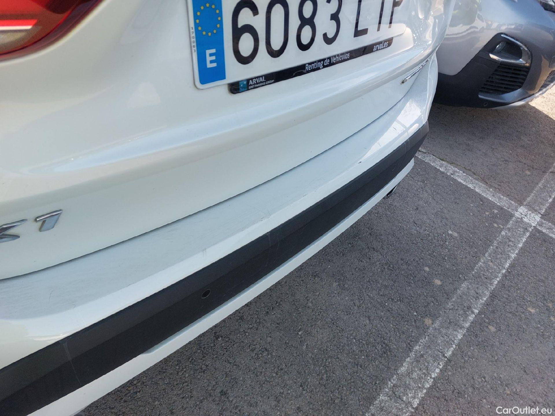  Bmw  X1 BMW  / 2019 / 5P / todoterreno sDrive18dA Corporate (AC2) #10