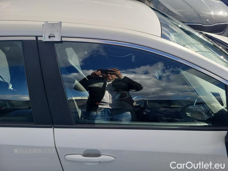  Toyota  Corolla  (E21) (2019)  1.8Hyb.Active AT #12