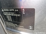  Skoda  Superb  (3V3)(2015) Supe.2.0TDI 147 L&K 4x4 Aut #10