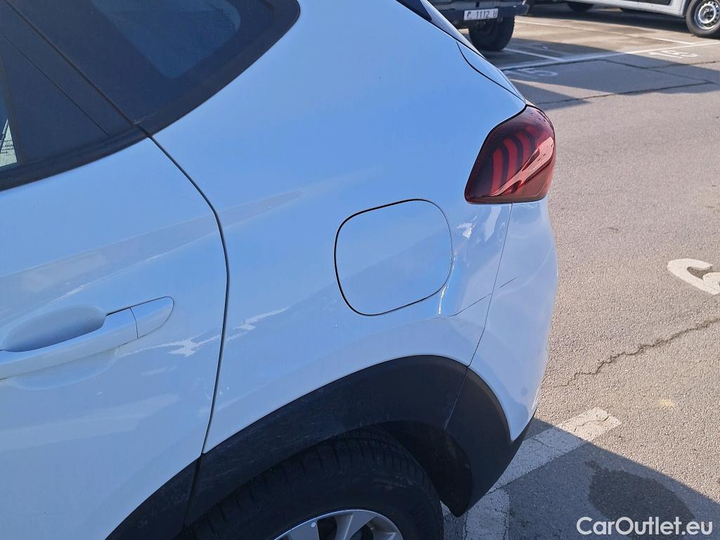  Hyundai  Tucson HYUNDAI  / 2018 / 5P / todoterreno 1.6 CRDI 85kW (116CV) 48V SLE 4X2(SP)(SL) #5