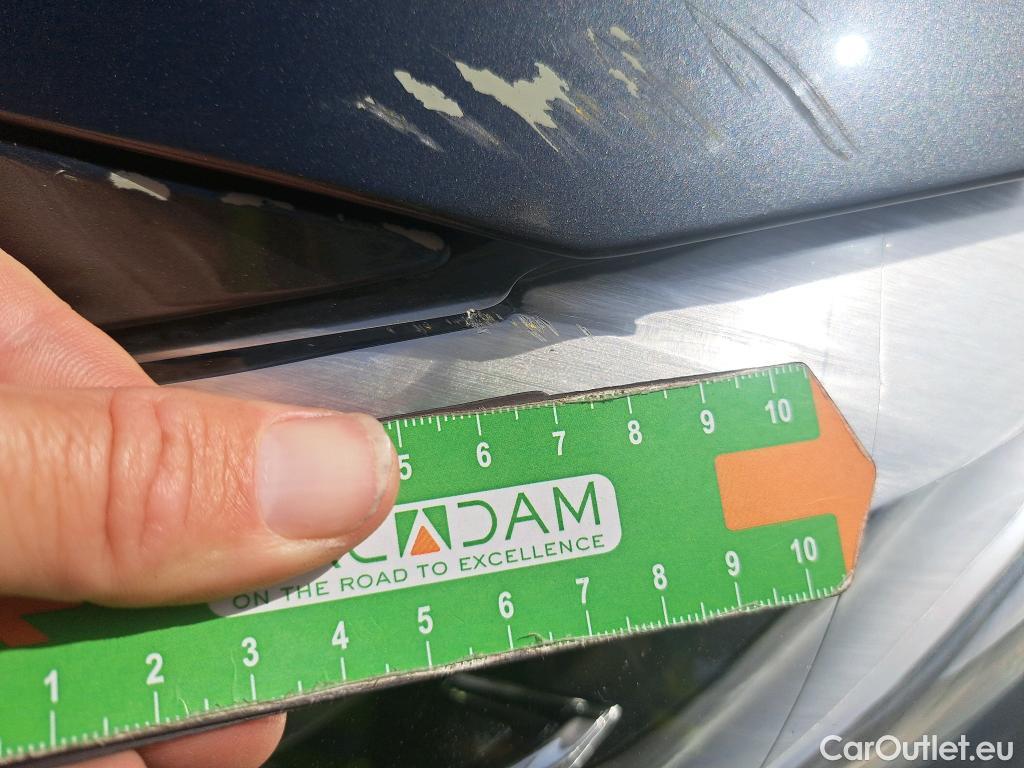  Bmw  X2 BMW  / 2017 / 5P / todoterreno sDrive18d (AC) #31