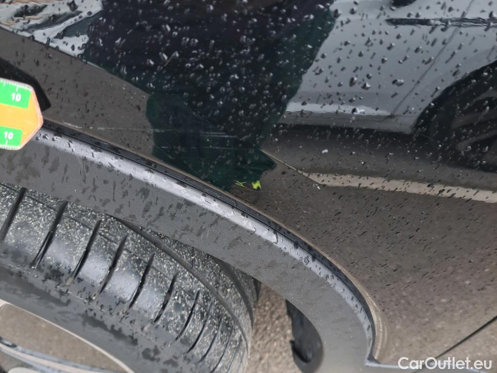  Volvo  XC 40 VOLVO XC40 / 2017 / 5P / todoterreno 1.5 T3 Momentum Pro #9