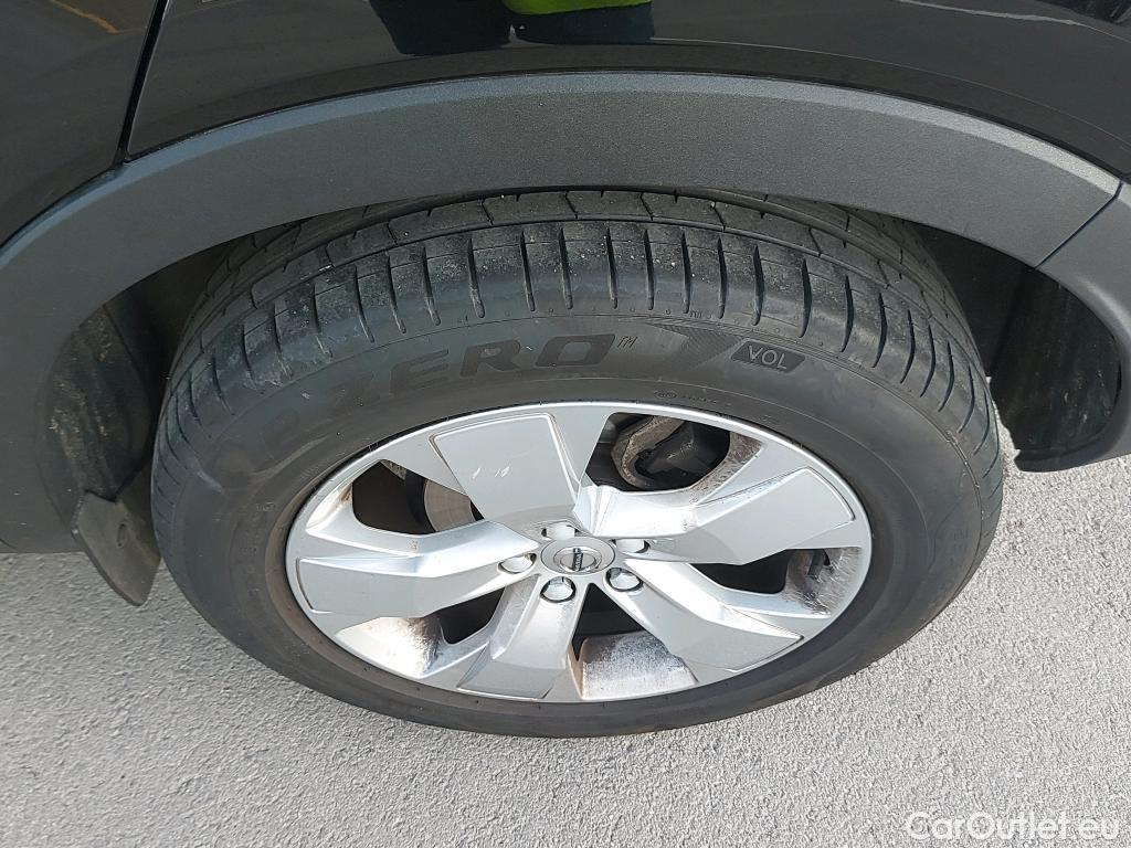 Volvo  XC 40 VOLVO XC40 / 2017 / 5P / todoterreno 1.5 T3 Momentum Pro Auto #1
