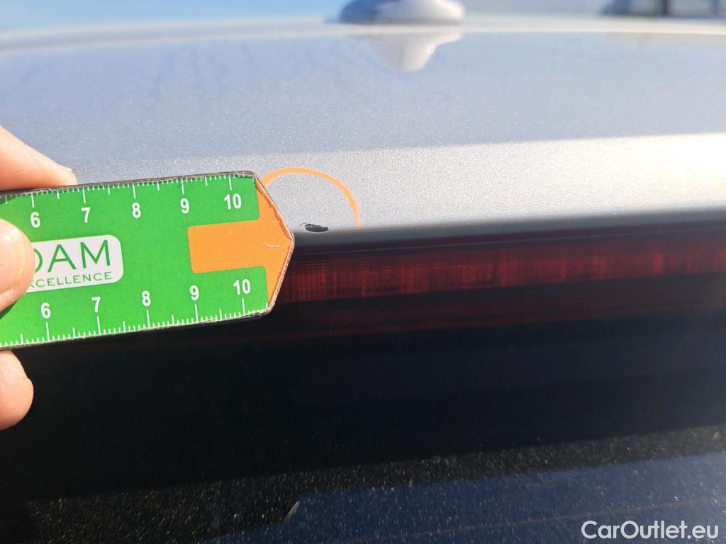  Volvo  XC60 VOLVO  2.0 T6 AWD Recharge Inscription Auto 350 CV 18 kWh #Opcionales 5700€# #27