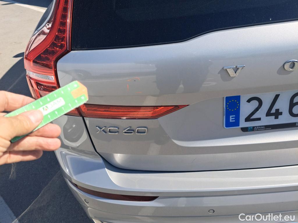  Volvo  XC60 VOLVO  2.0 T6 AWD Recharge Inscription Auto 350 CV 18 kWh #Opcionales 5700€# #24