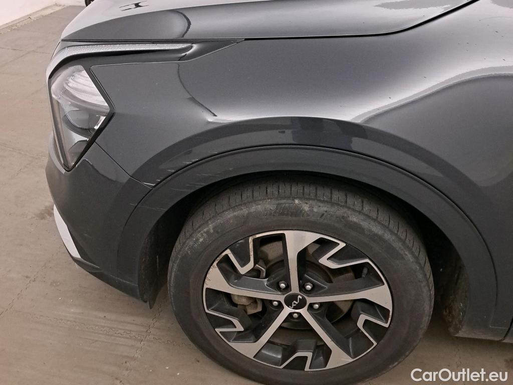  KIA  Sportage KIA  / 2022 / 5P / todoterreno 1.6 T-GDi HEV 171kW (230CV) Drive 4X2 #17